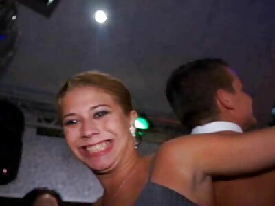 Fata cu picioarele încrucișate și cums xxx mamica Anal Masturbari